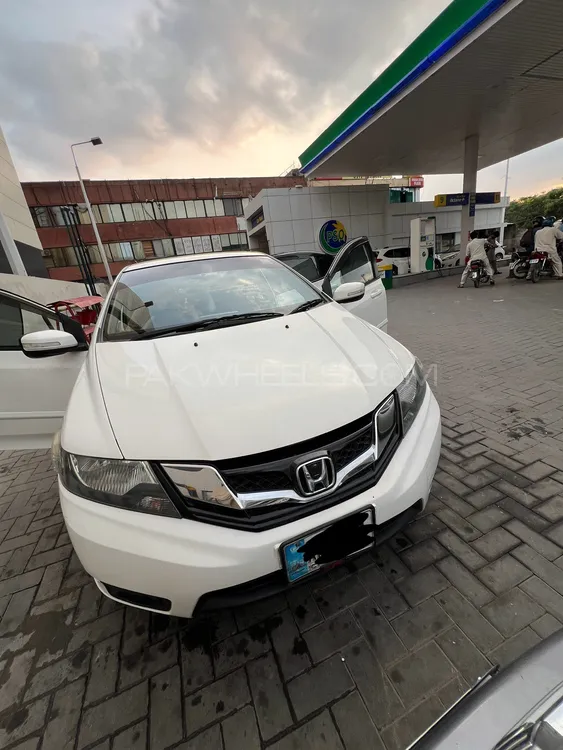 Honda City 2018 for Sale in Islamabad Image-1