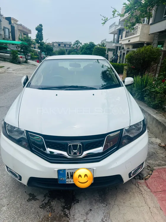 Honda City 2018 for Sale in Islamabad Image-1