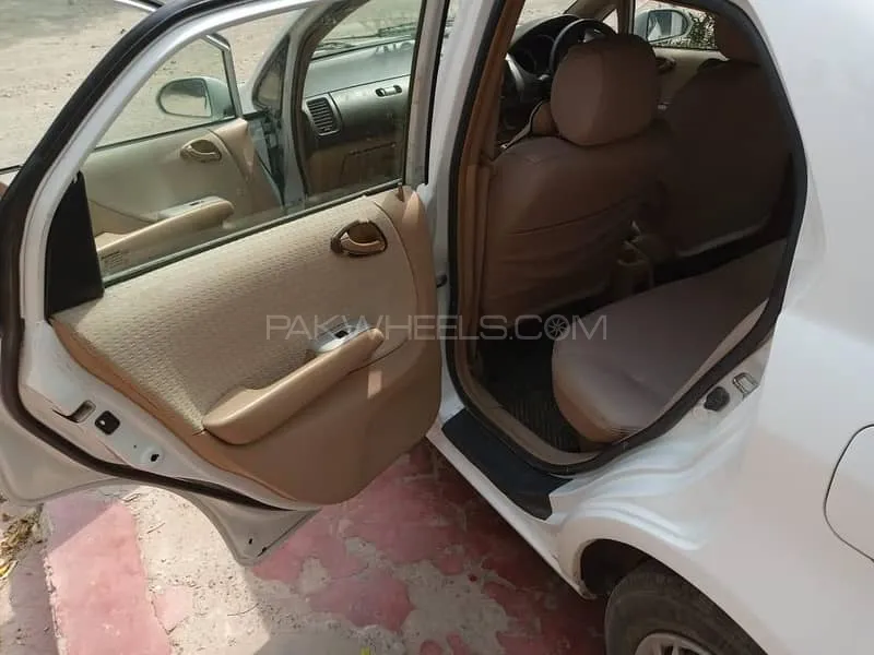 Honda City 2006 for Sale in Faisalabad Image-1