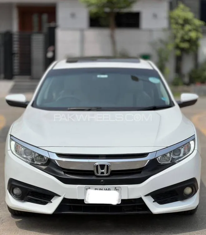 Honda Civic 2018 for Sale in Faisalabad Image-1