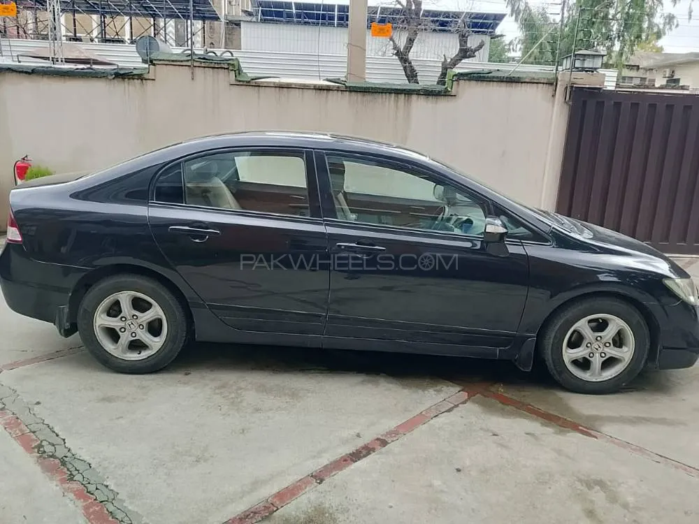 Honda Civic 2011 for Sale in Islamabad Image-1