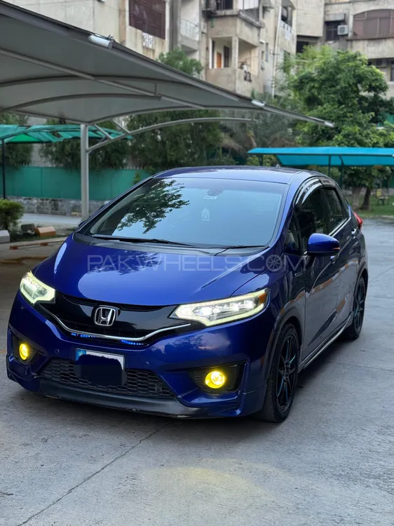 Honda Fit 2014 for Sale in Islamabad Image-1