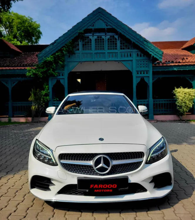 Mercedes Benz C Class 2018 for Sale in Lahore Image-1