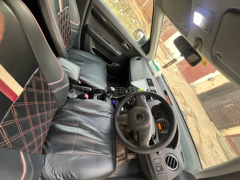 Suzuki Swift 2010 for Sale in Lahore Image-1
