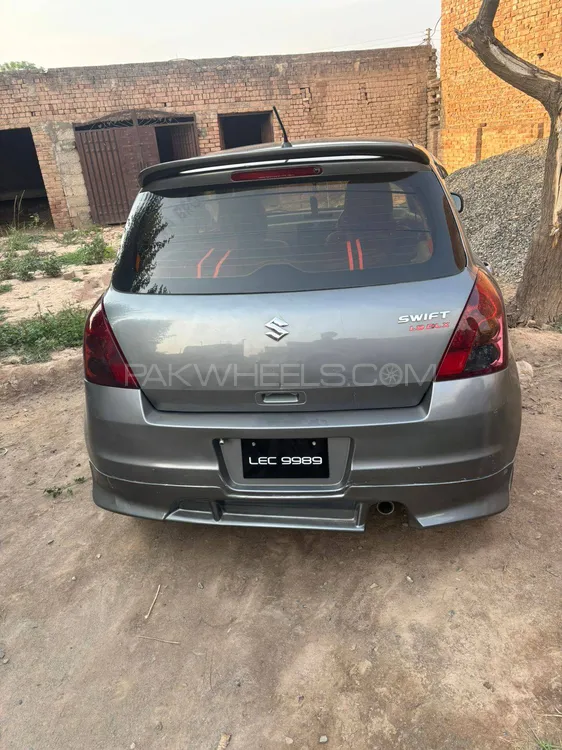 Suzuki Swift 2011 for Sale in Sialkot Image-1