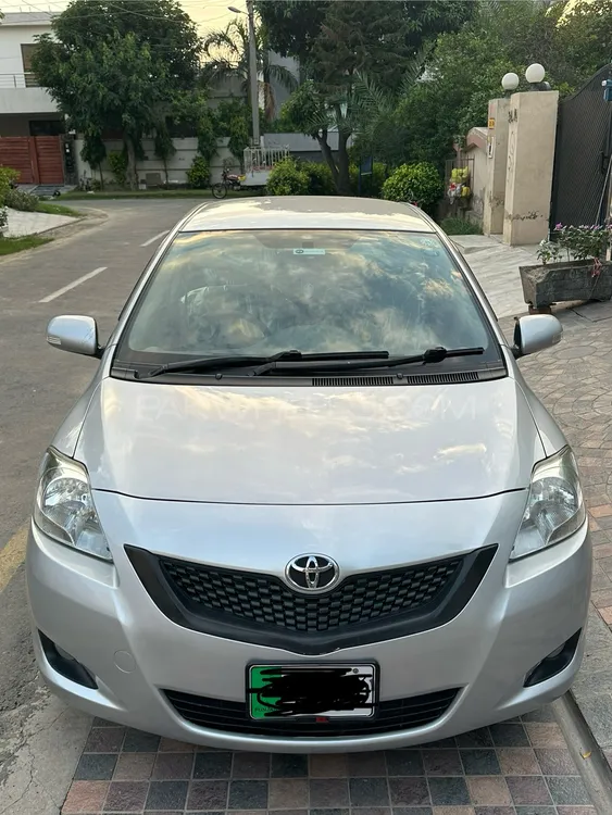 Toyota Belta 2013 for Sale in Lahore Image-1