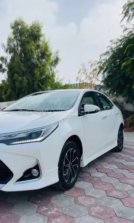 Toyota Corolla 2023 for Sale in Dera ismail khan Image-1