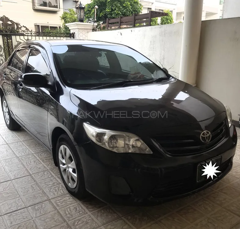 Toyota Corolla 2012 for Sale in Gujranwala Image-1