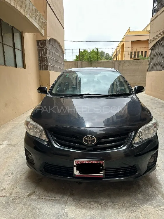Toyota Corolla 2013 for Sale in Karachi Image-1