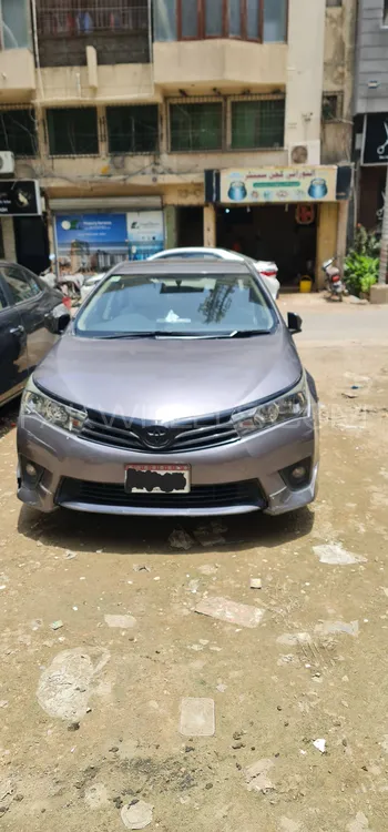 Toyota Corolla 2014 for Sale in Karachi Image-1