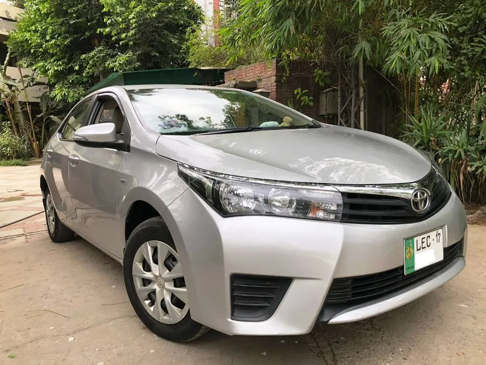 Toyota Corolla 2017 for Sale in Lahore Image-1