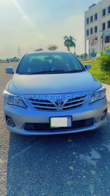 Toyota Corolla 2013 for Sale in Lahore Image-1