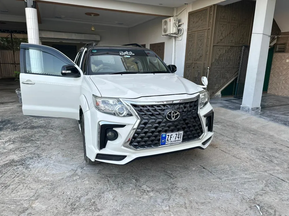 Toyota Fortuner 2013 for Sale in Kharian Image-1