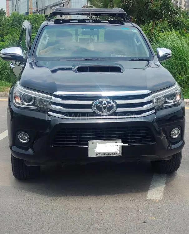 Toyota Hilux 2017 for Sale in Islamabad Image-1