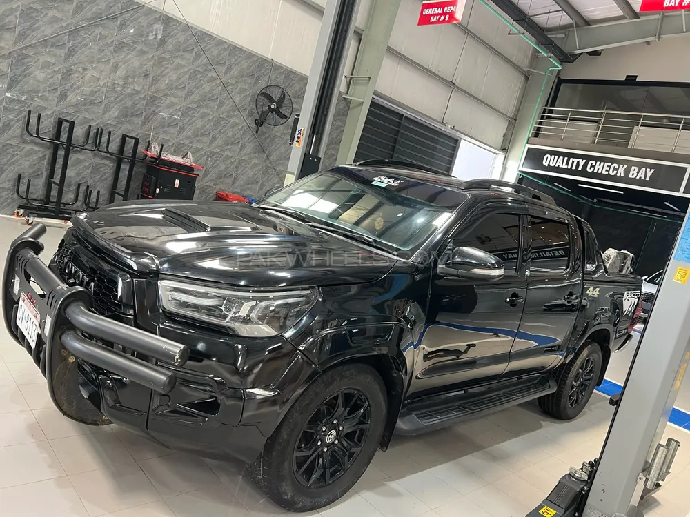 Toyota Hilux 2016 for Sale in Mandi bahauddin Image-1