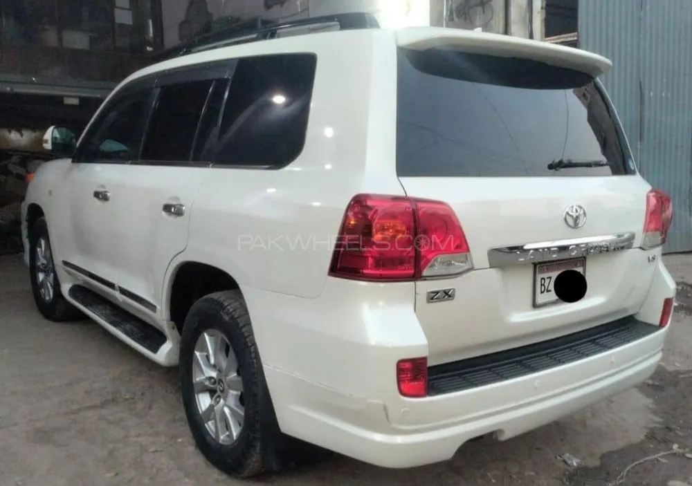 Toyota Land Cruiser 2012 for Sale in Hyderabad Image-1