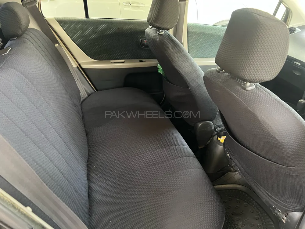 Toyota Vitz 2006 for Sale in Rawalpindi Toyota Vitz 2006 for Sale in Rawalpindi Image-11