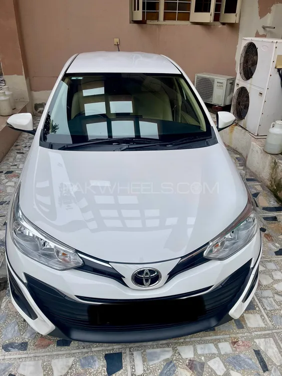 Toyota Yaris Sedan 2023 for Sale in Faisalabad Image-1