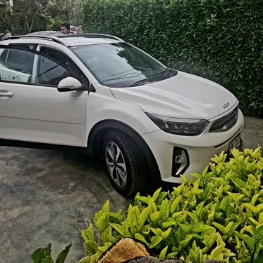 KIA Stonic EX+ 2025