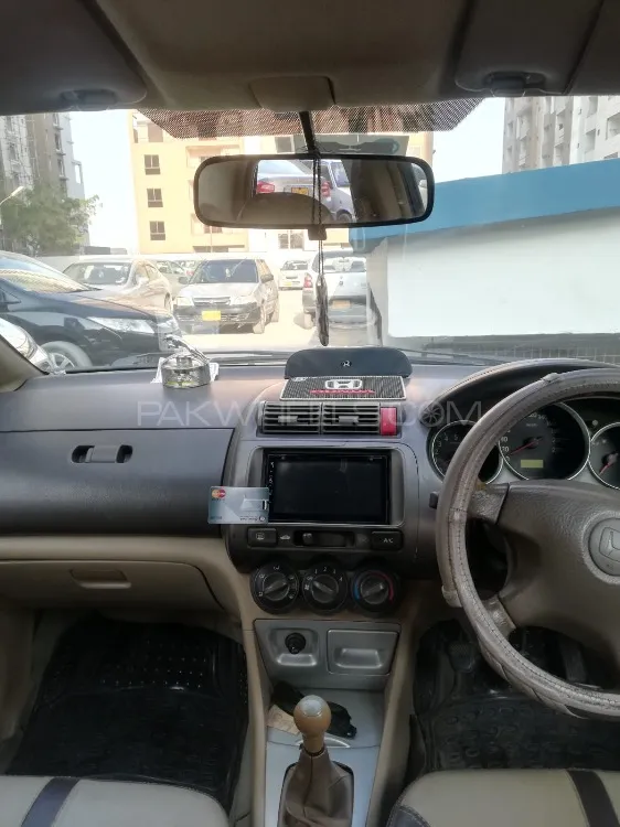 Honda City 2004 for Sale in Karachi Image-1