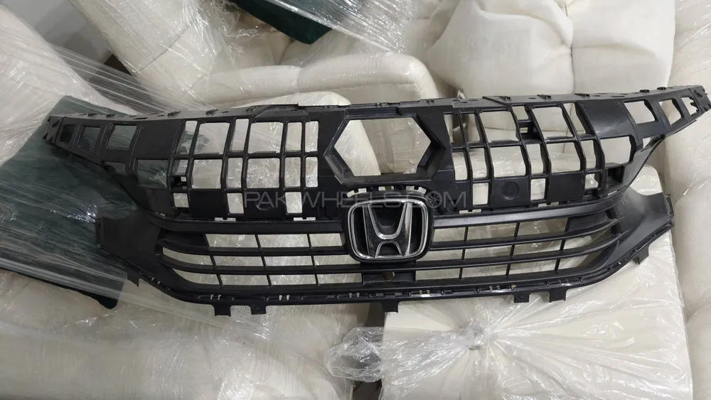 Honda civic front grill 11 gen 2022-2025 Image-1