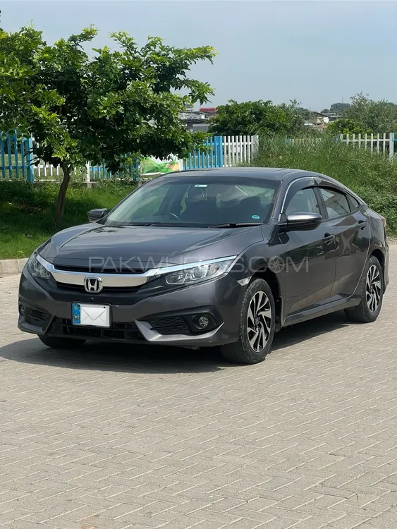 Honda Civic 2018 for Sale in Islamabad Honda Civic 2018 for Sale in Islamabad Image-5