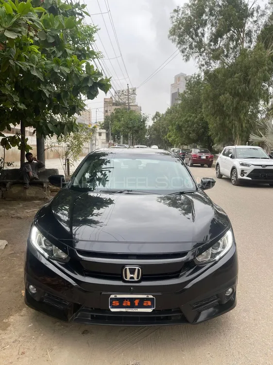 Honda Civic 2018 for Sale in Karachi Image-1