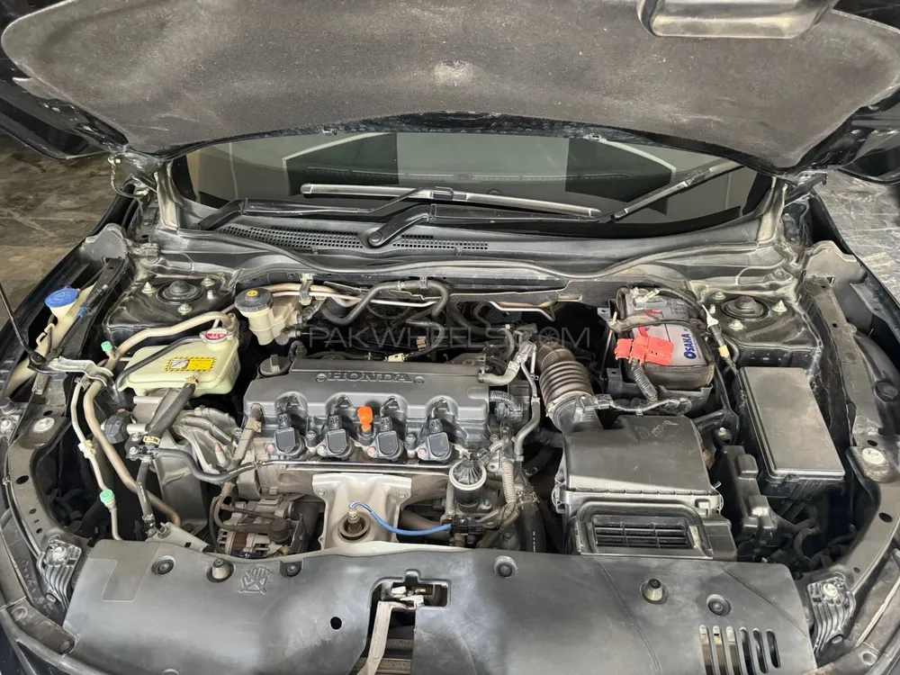Honda Civic 2021 for Sale in Dera ismail khan Image-1