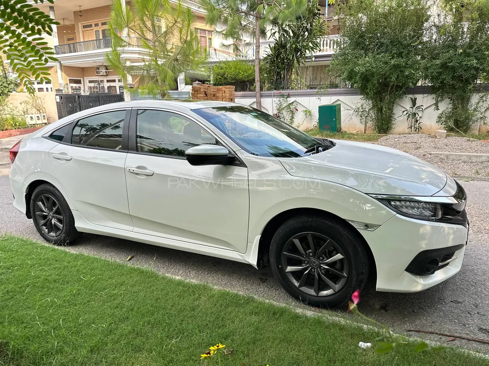 Honda Civic 2021 for Sale in Jhang Image-1