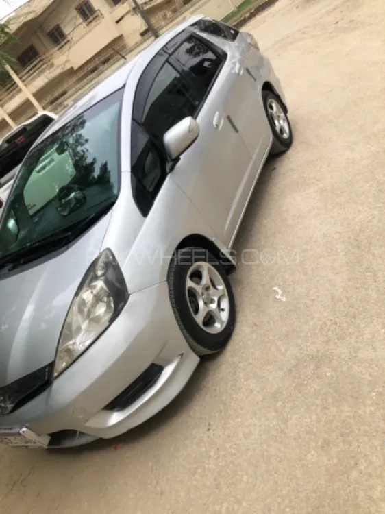 Honda Fit 2011 for Sale in Karachi Image-1