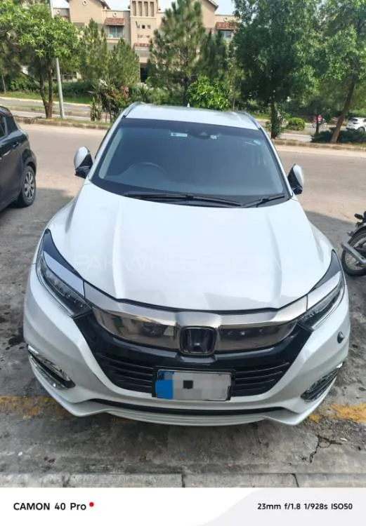 Honda Vezel 2018 for Sale in Rawalpindi Image-1