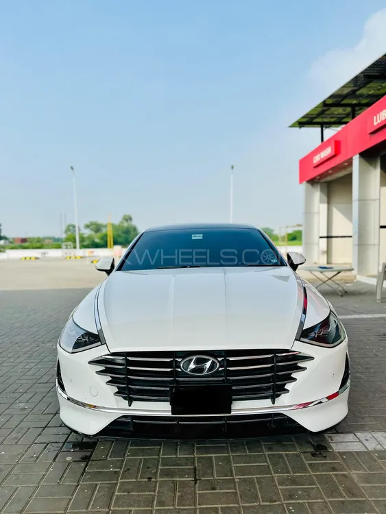 Hyundai Sonata 2021 for Sale in Lahore Image-1