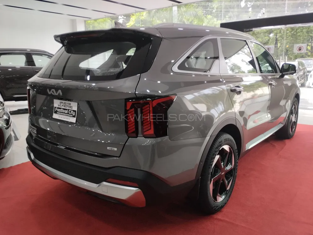 KIA Sorento 2025 for Sale in Lahore KIA Sorento 2025 for Sale in Lahore Image-15