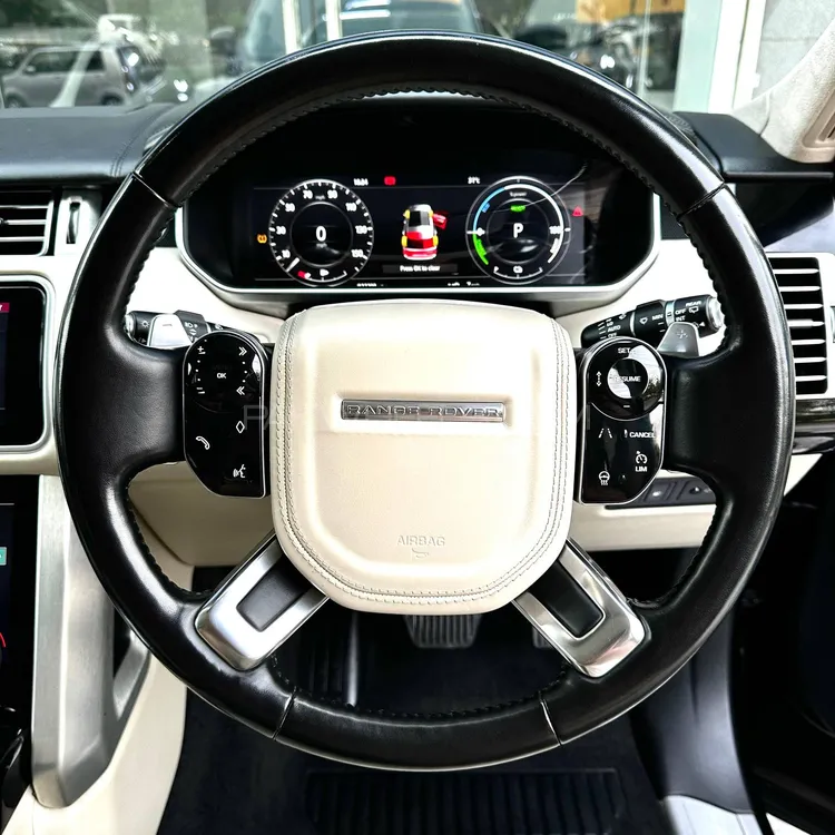 Range Rover Autobiography 2018 for Sale in Lahore Image-1