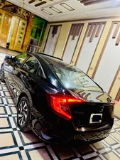 Honda Civic Oriel 1.8 i-VTEC CVT 2016 for Sale