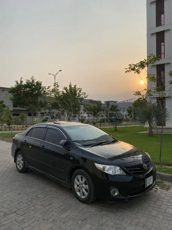 Toyota Corolla 2012 for Sale in Peshawar Image-1