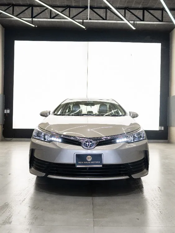 Toyota Corolla 2018 for Sale in Lahore Image-1