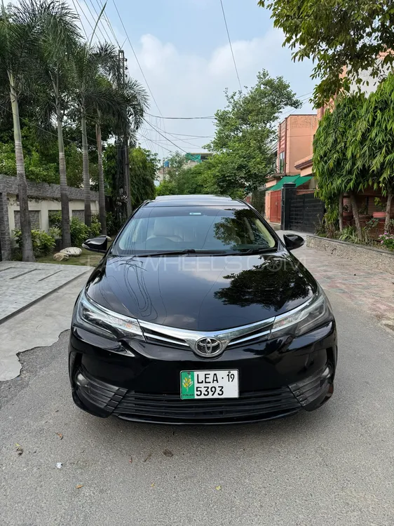 Toyota Corolla 2018 for Sale in Lahore Image-1