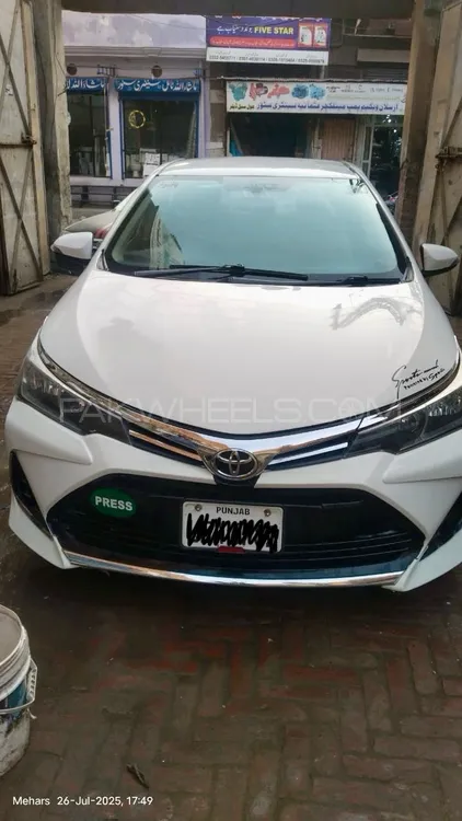Toyota Corolla 2016 for Sale in Lahore Image-1