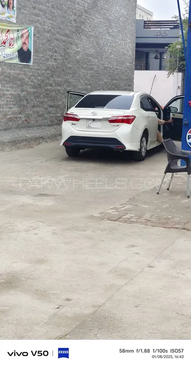 Toyota Corolla 2015 for Sale in Chunian Image-1