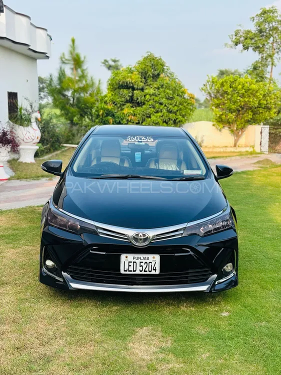 Toyota Corolla 2019 for Sale in Mandi bahauddin Image-1