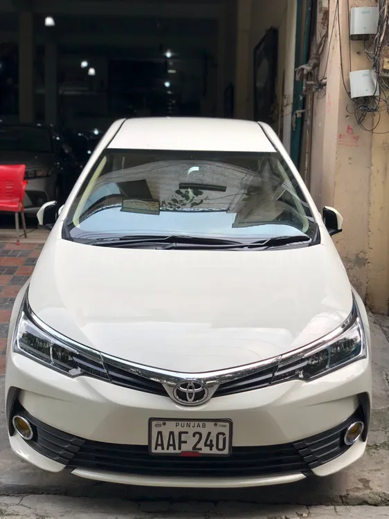 Toyota Corolla 2019 for Sale in Lahore Image-1