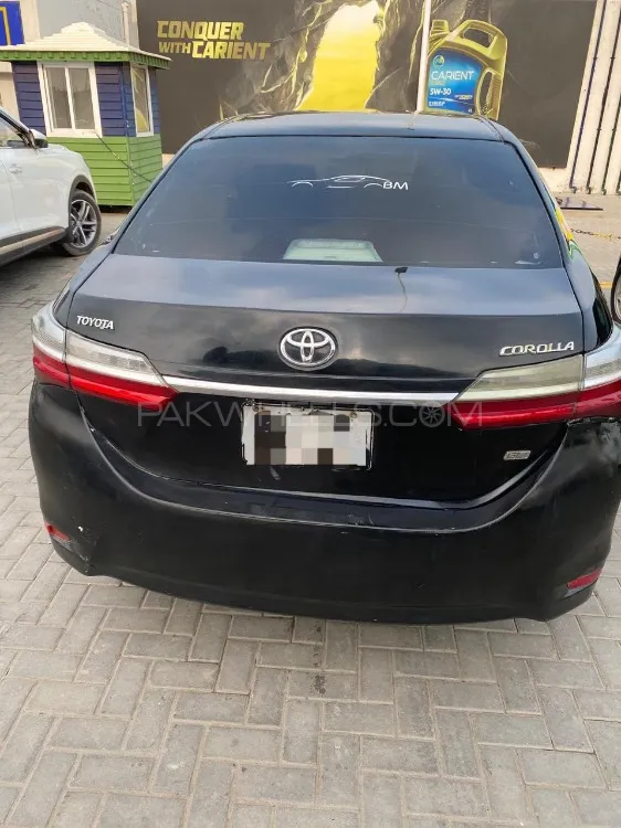 Toyota Corolla 2015 for Sale in Lahore Image-1