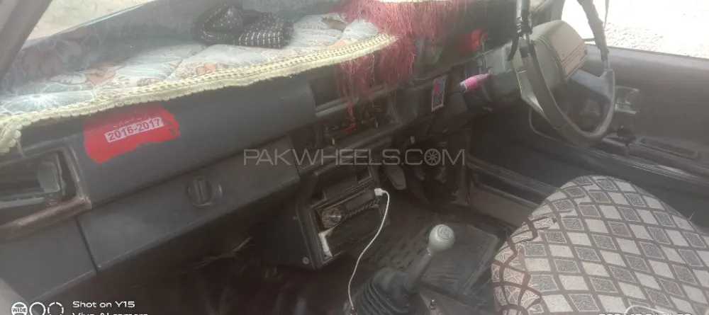 Toyota Hilux 1984 for Sale in Dera ismail khan Image-1