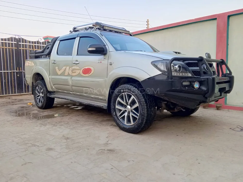 Toyota Hilux 2005 for Sale in Abdul Hakeem Image-1