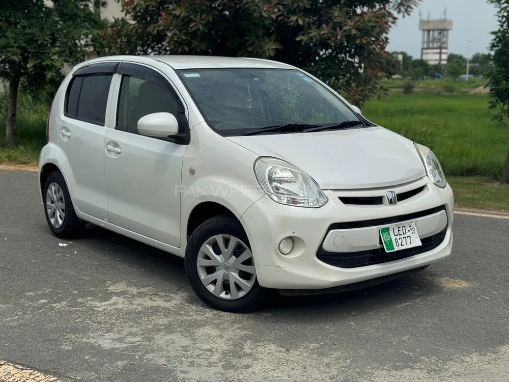 Toyota Passo 2016 for Sale in Lahore Image-1