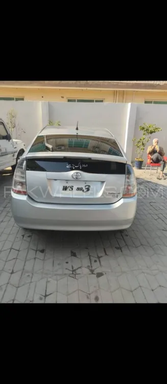 Toyota Prius 2012 for Sale in Islamabad Image-1