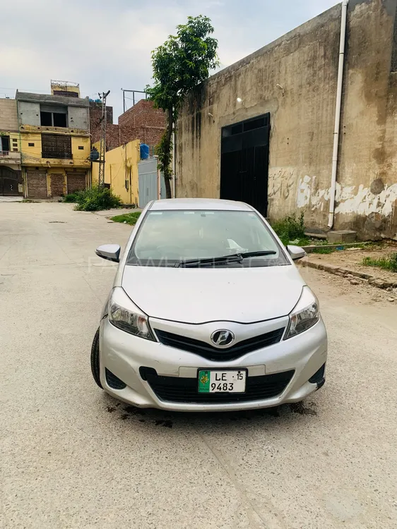 Toyota Vitz 2011 for Sale in Lahore Image-1