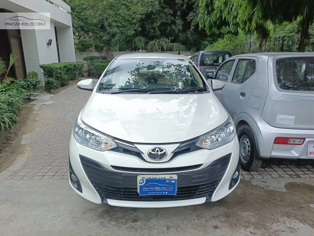 Toyota Yaris Sedan 2022 for Sale in Lahore Image-1
