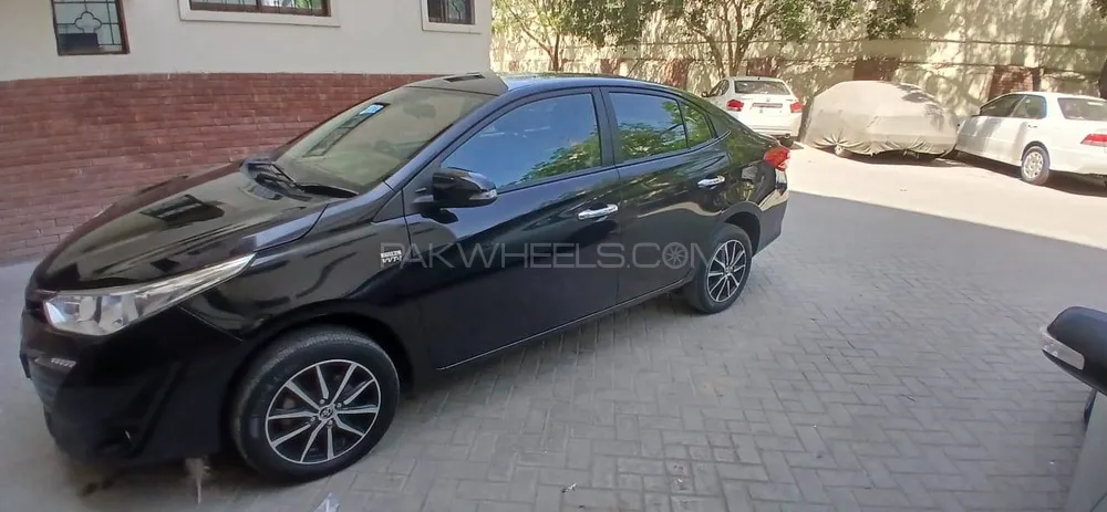 Toyota Yaris Sedan 2022 for Sale in Karachi Image-1